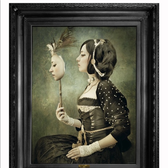 Meet your Posher, Alicia - Picture 7 of 8